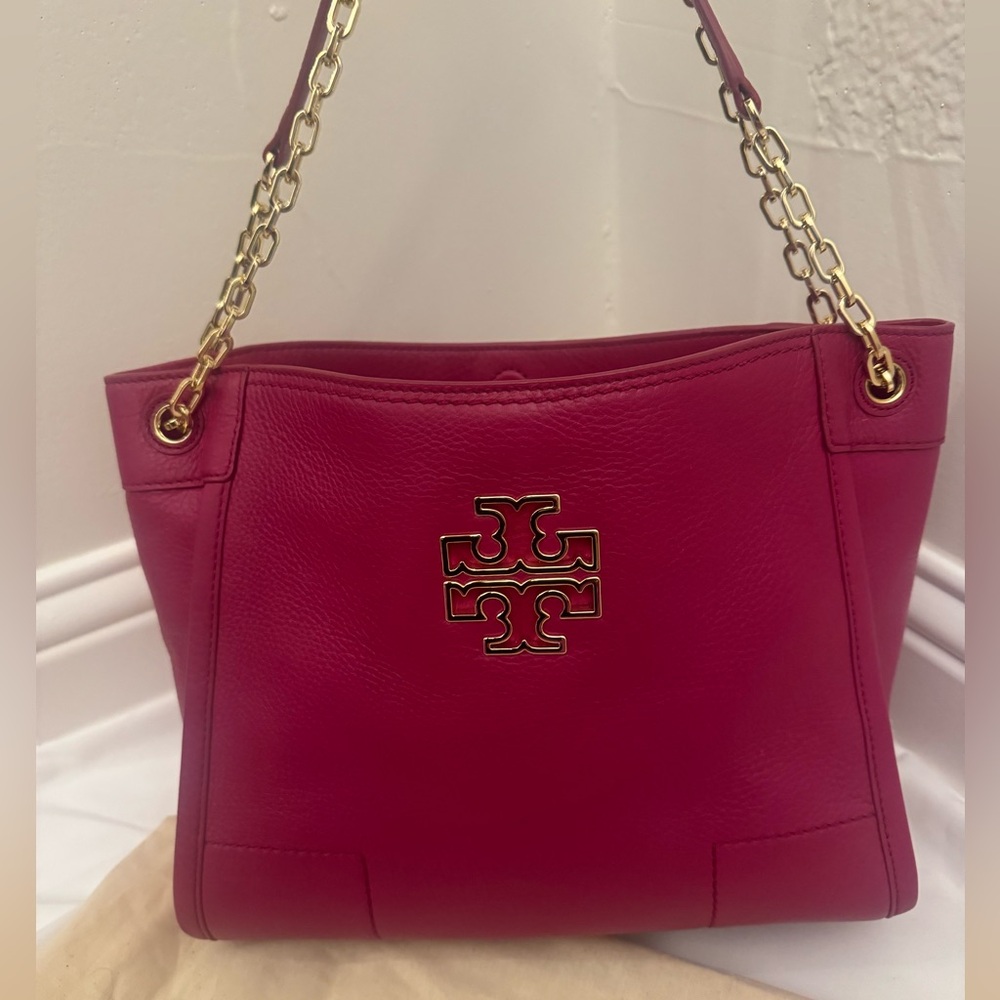 Tory Burch Britten Slouchy Tote